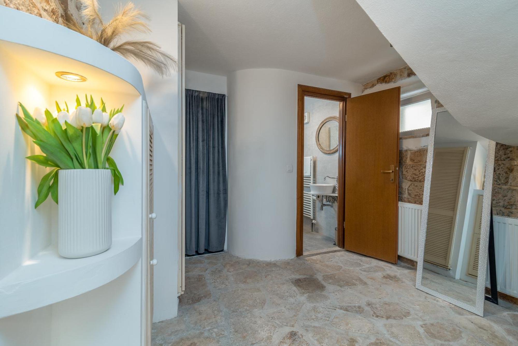 Villa Manero Trogir Exterior foto