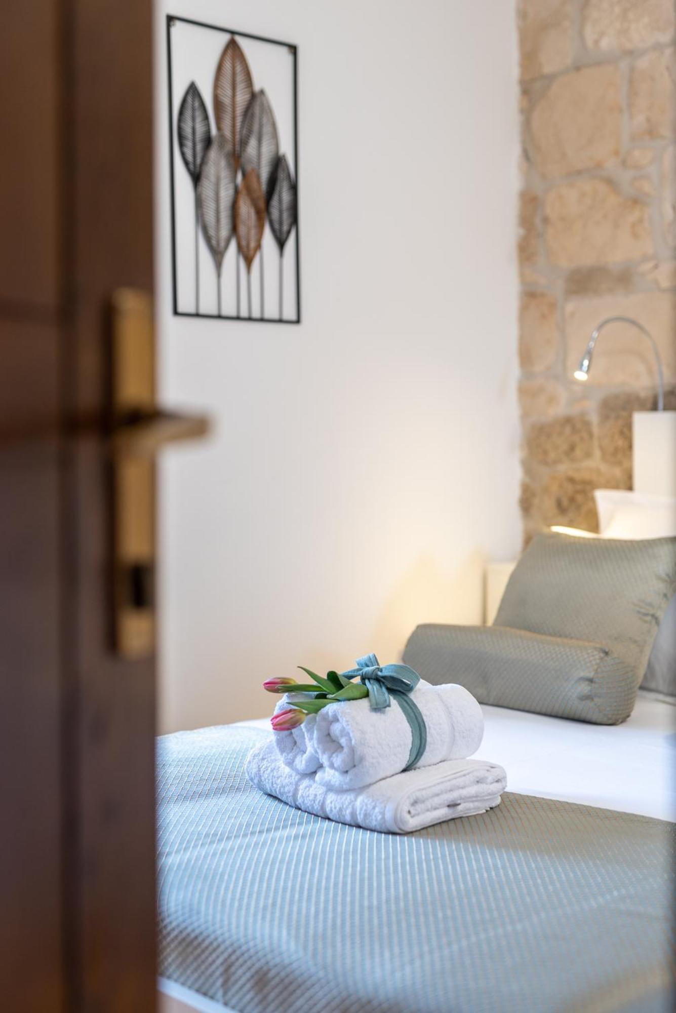 Villa Manero Trogir Exterior foto