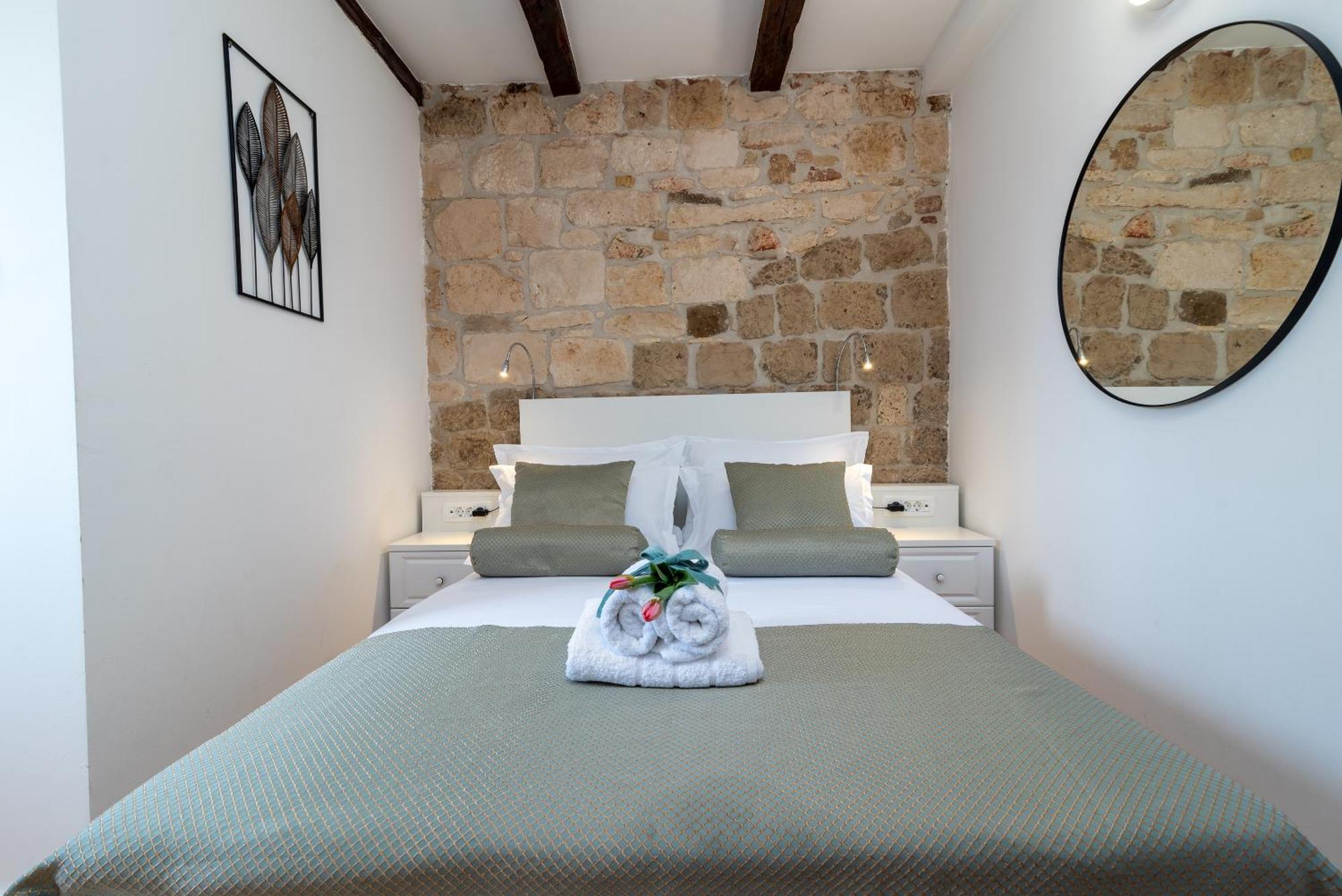 Villa Manero Trogir Exterior foto